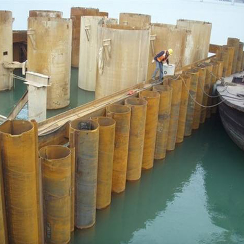 黔东南钢护筒现场安装